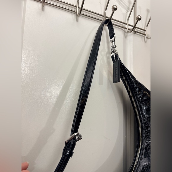 Coach Juliet Sling Bag - Black Glazed Crinkled Leather CBG23 + Dust Bag - Picture 9 of 16